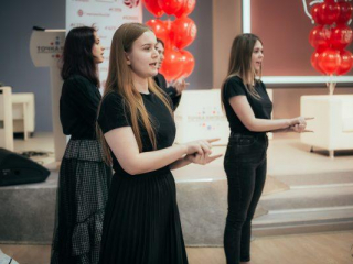 Доступная лингвистическая среда: опыт КВШП