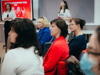 Доступная лингвистическая среда: опыт КВШП