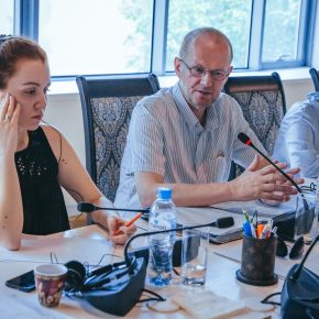 Визит старшего переводчика Генерального Директората по устному переводу Еврокомиссии Уильяма Лонга.