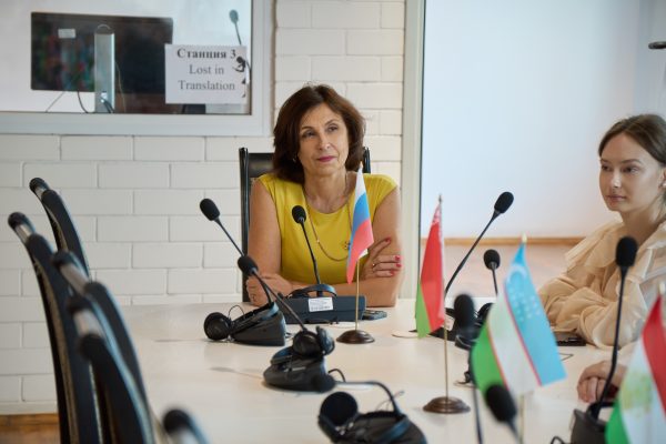 Переводческий хакатон: как в КВШП отметили Международный день перевода Переводческий хакатон: как в КВШП отметили Международный день перевода