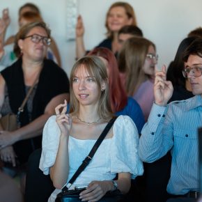 В КВШП прошло мероприятие, приуроченное к Международному дню глухих В КВШП прошло мероприятие, приуроченное к Международному дню глухих