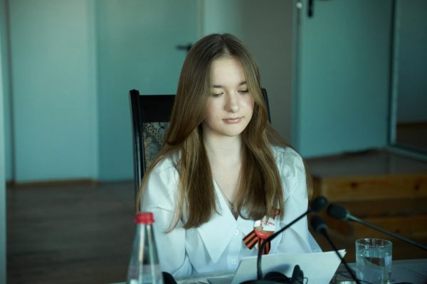В КВШП прошла конференция с синхронным переводом «Семейная летопись Победы»