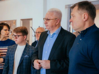 Губернатор Игорь Бабушкин посетил КВШП